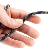 Cordelette UHMWPE 5 mm - bleu marine avec fil de marque or (ultra-résistante)